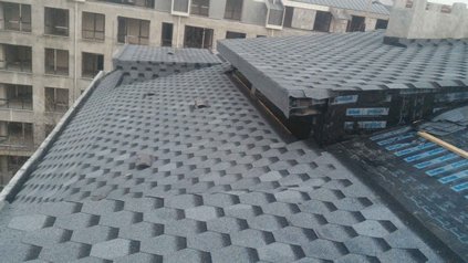 Hicret Çatı, Dış Cephe