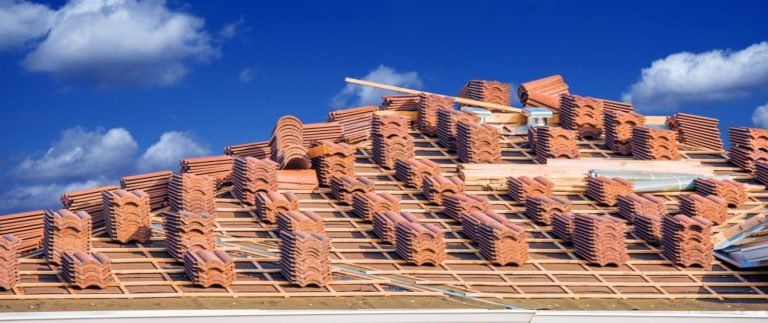 Hicret Çatı, Dış Cephe